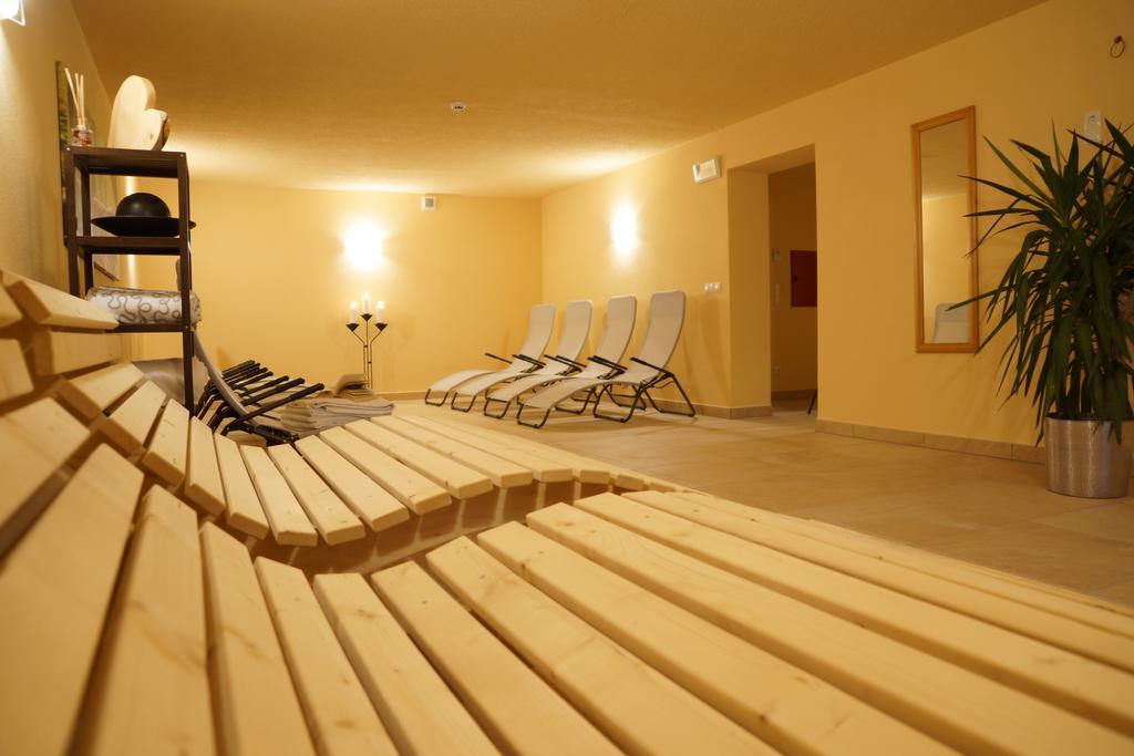 Hotel Alpenrast Riva di Tures Esterno foto