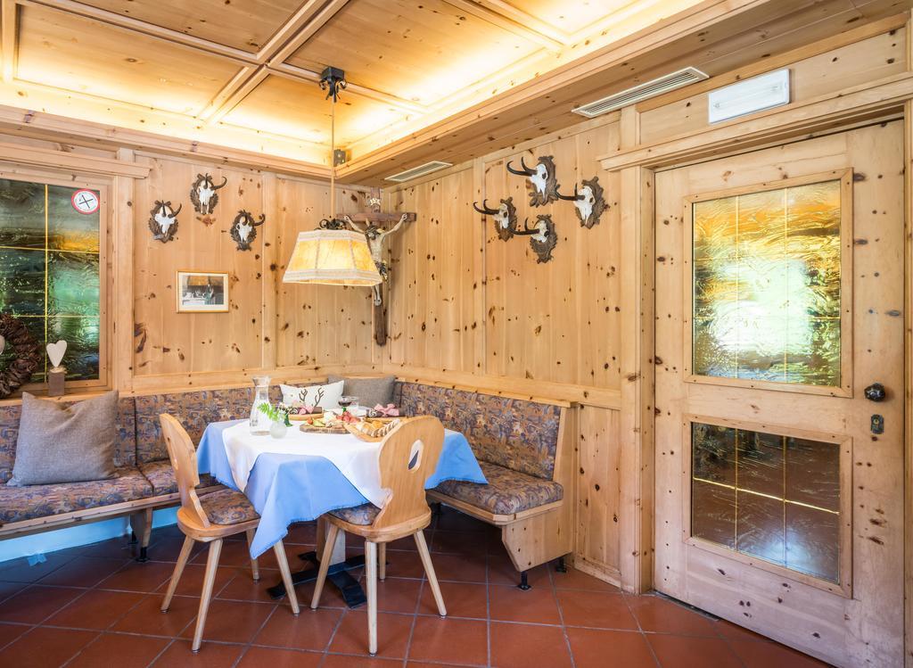 Hotel Alpenrast Riva di Tures Esterno foto