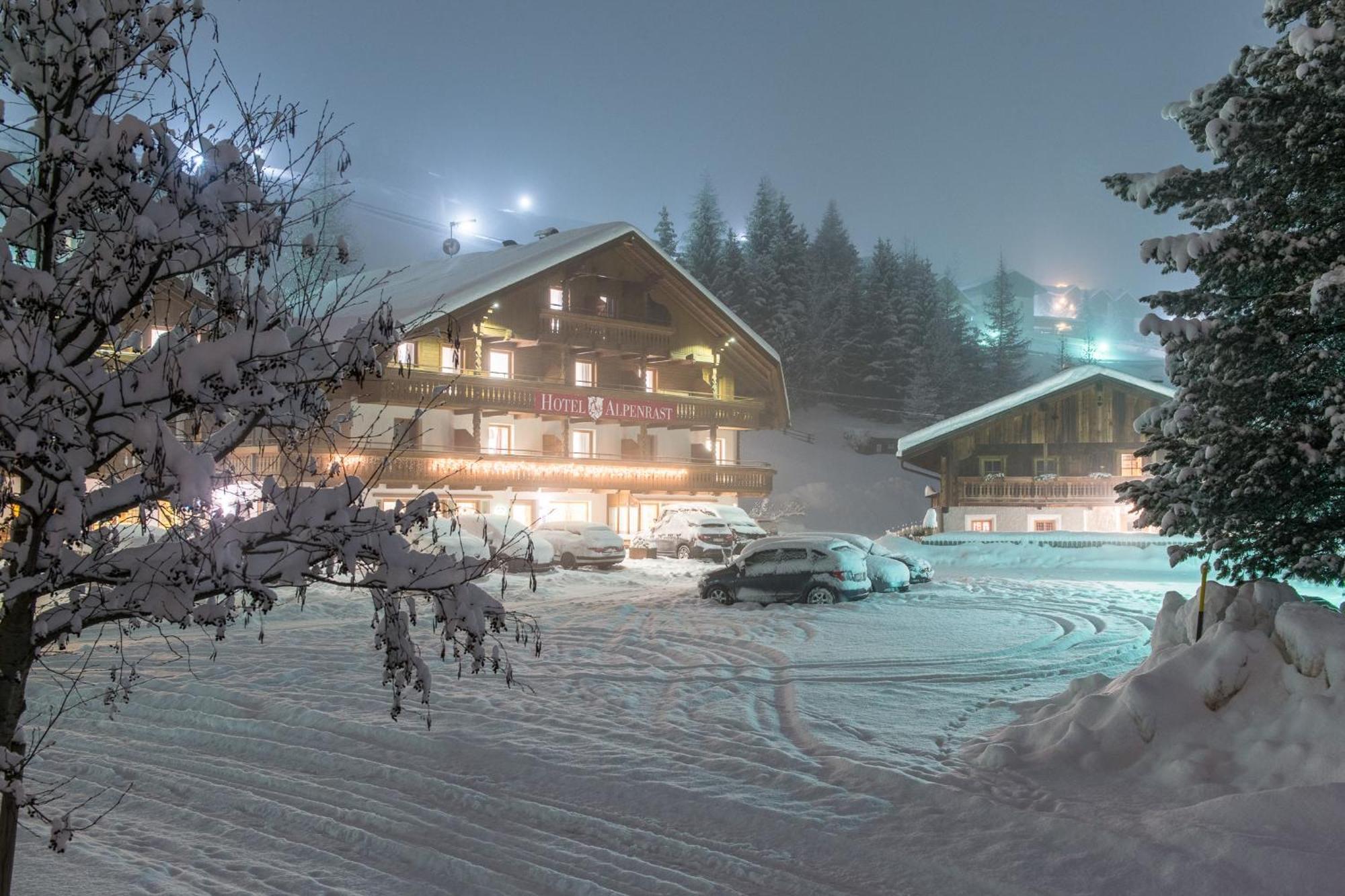 Hotel Alpenrast Riva di Tures Esterno foto