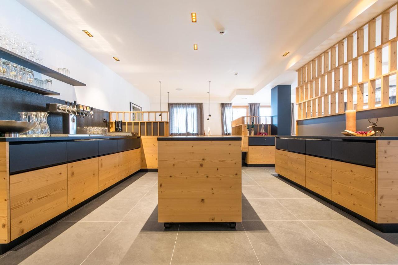 Hotel Alpenrast Riva di Tures Esterno foto